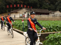 红色基因代代传 古田圣地警花别样红
