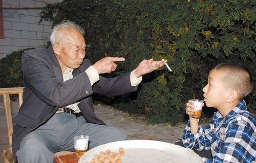 老战士刘元发
