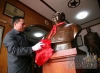田海明：痴迷红色收藏走遍全国